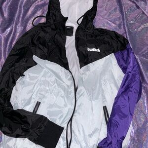 TWITCH Retro Windbreaker